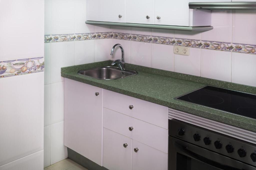 Almuñécar Chinasol Suites מראה חיצוני תמונה